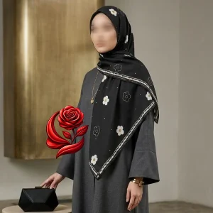 روسری سوپر نخ زمینه مشکی طرح گل سفید و نامرئی